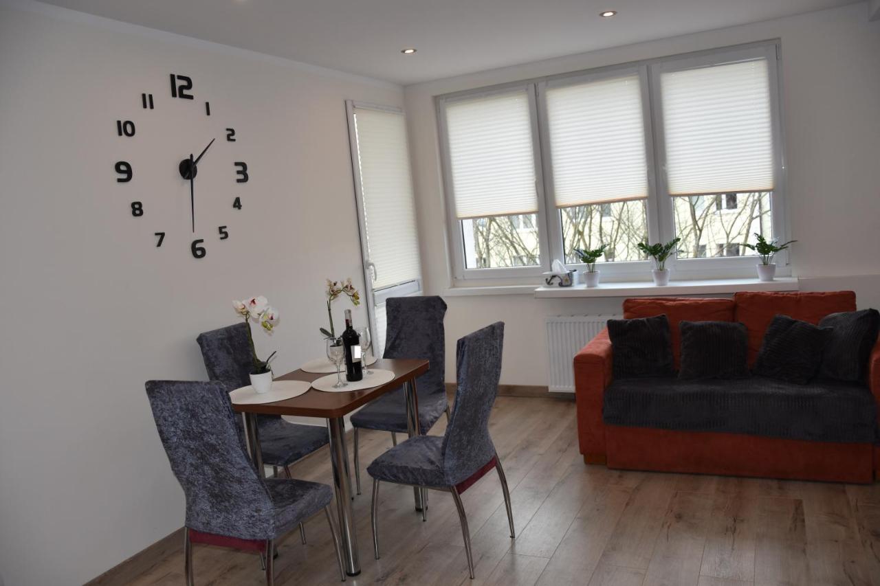 Apartament Centrum - Aleja Swietego Jana Pawla II Kolobrzeg Luaran gambar